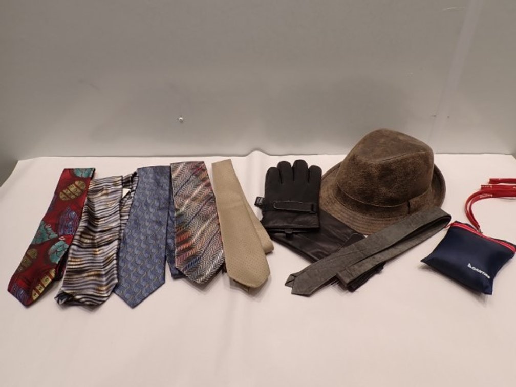 Men's Accessories and Ties
