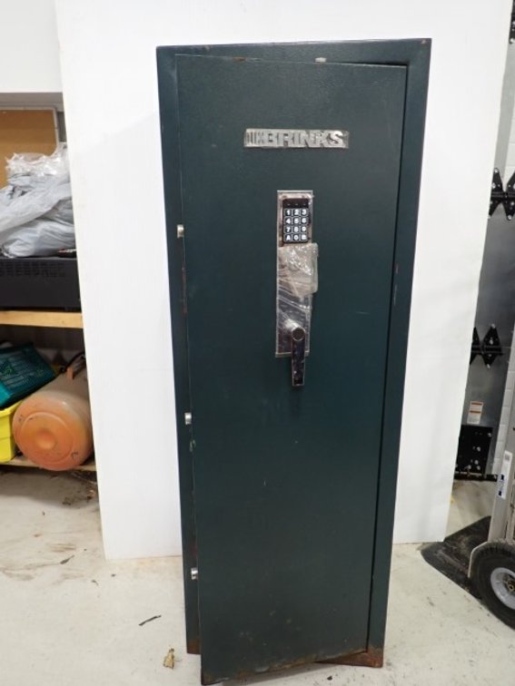 Brinks Safe