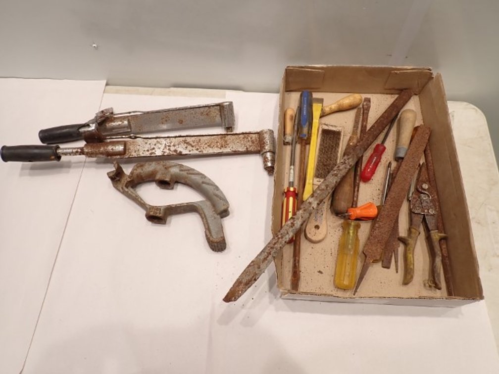 Hand Tools & Automotive Specialty Equipment