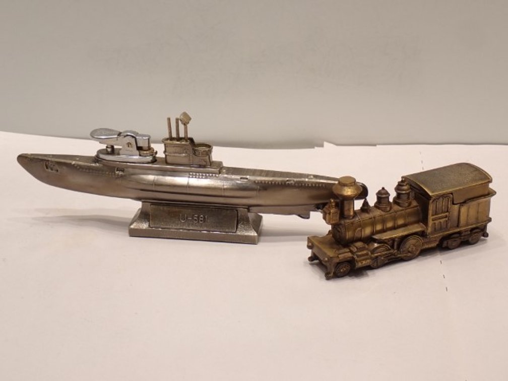 Submarine & Train Lighters