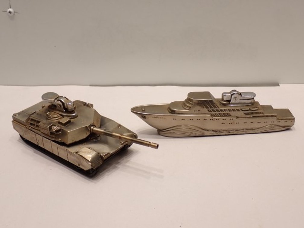Tanker and Ocean Liner Table Top Lighters