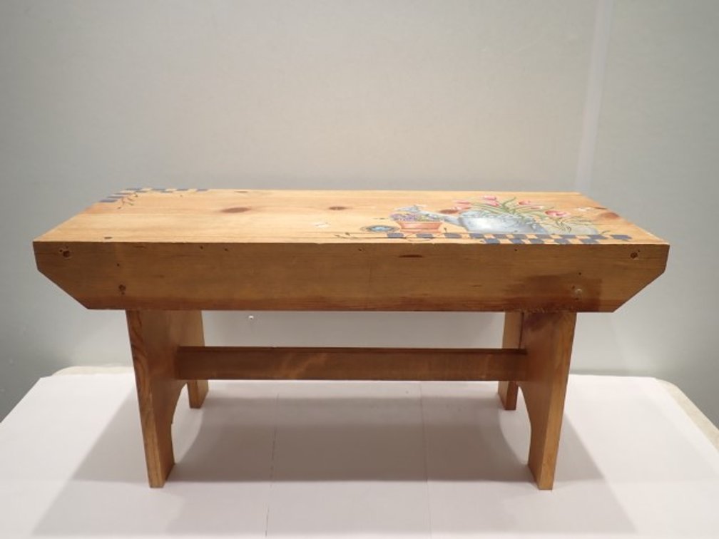 Pine Bench with Folk Art Design