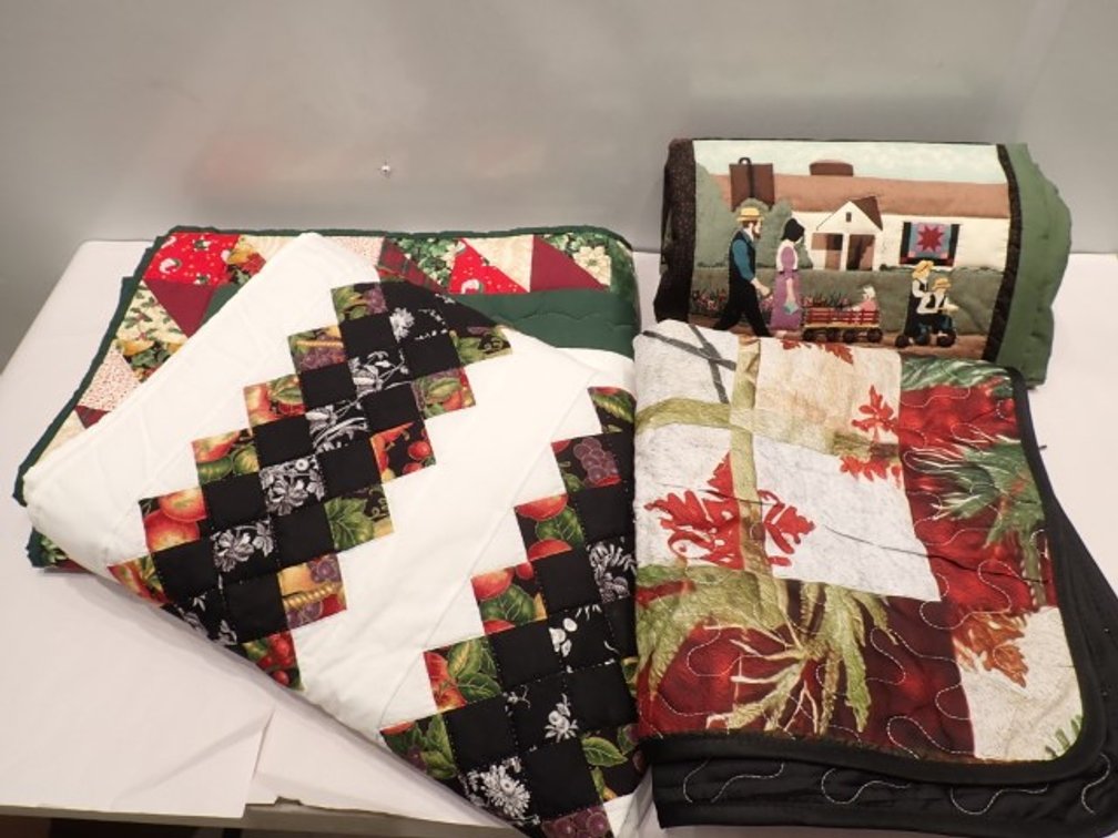 Quilted Wall Hanging Plus