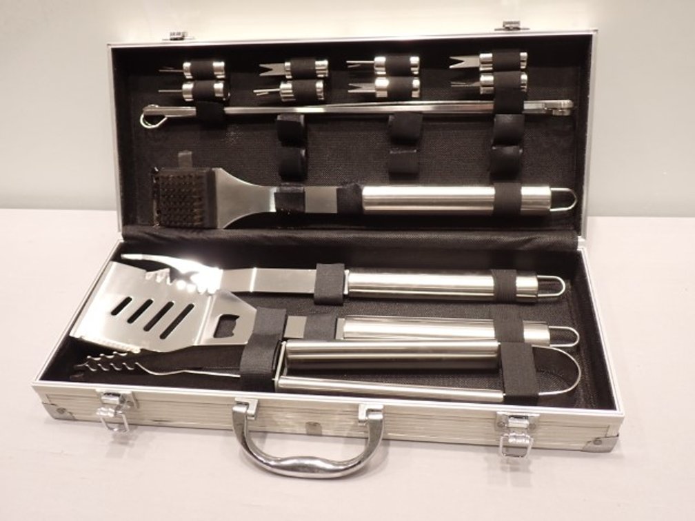 NEW Stainless Steel BBQ Set