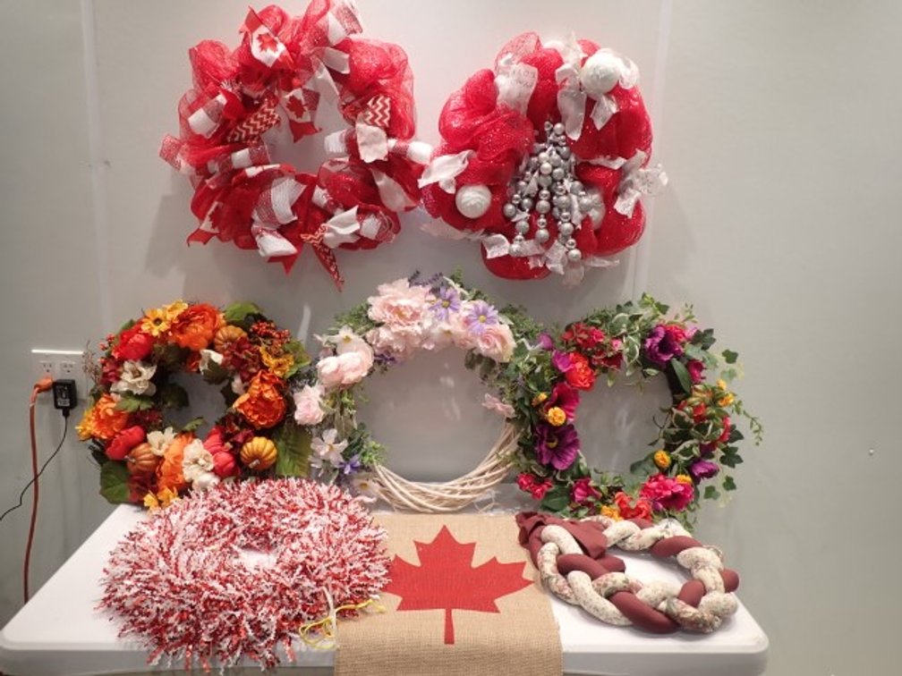 Seasonal Wreath Collection