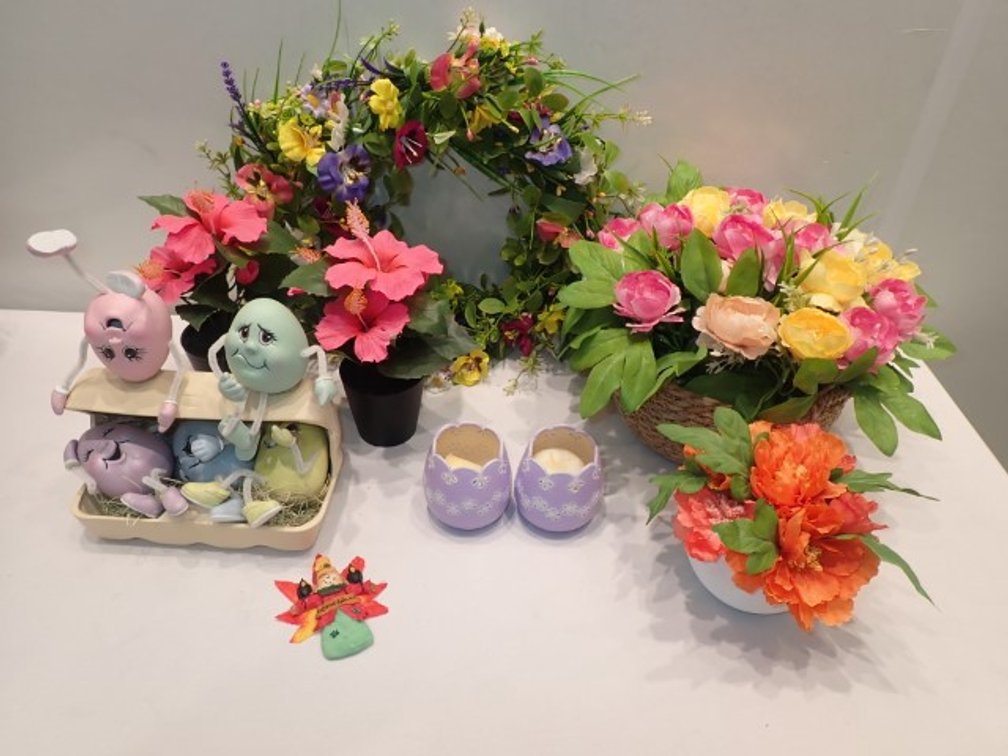 Easter/Spring Decor