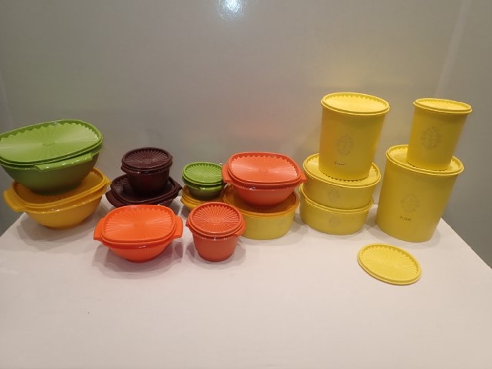 Tupperware Containers & Nesting Bowls
