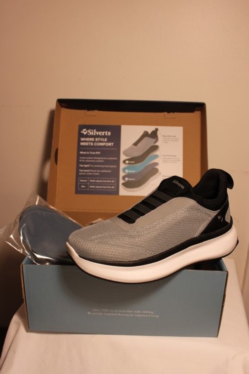 Silvert’s Adaptive Comfort Sneakers – Men 8