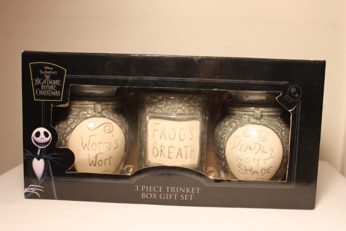 Nightmare Before Christmas Sally’s Trinket Jar Set – Disney