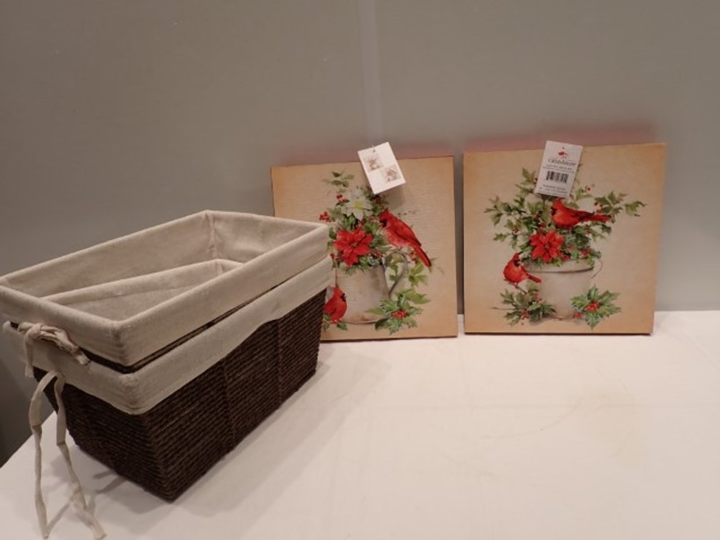 Cardinal Wall Art & Nesting Baskets