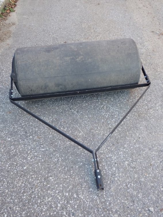 Rugid Lawn Roller