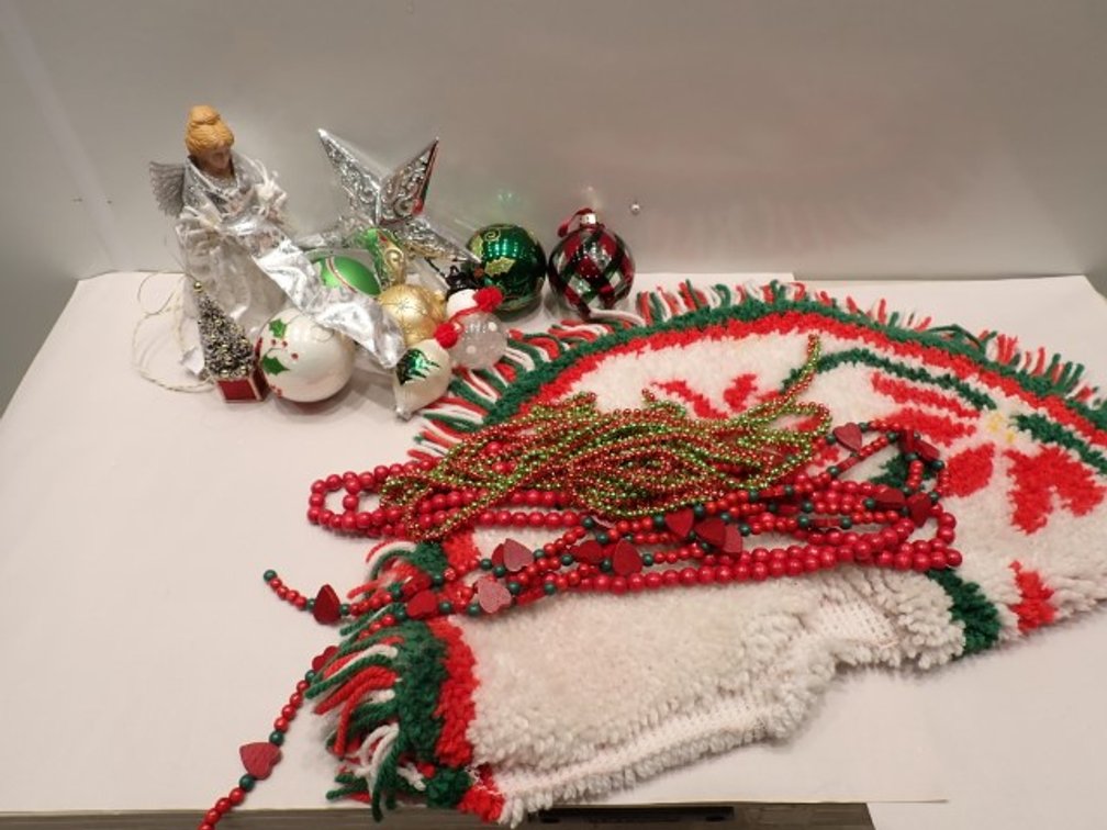 Christmas Tree Accessories