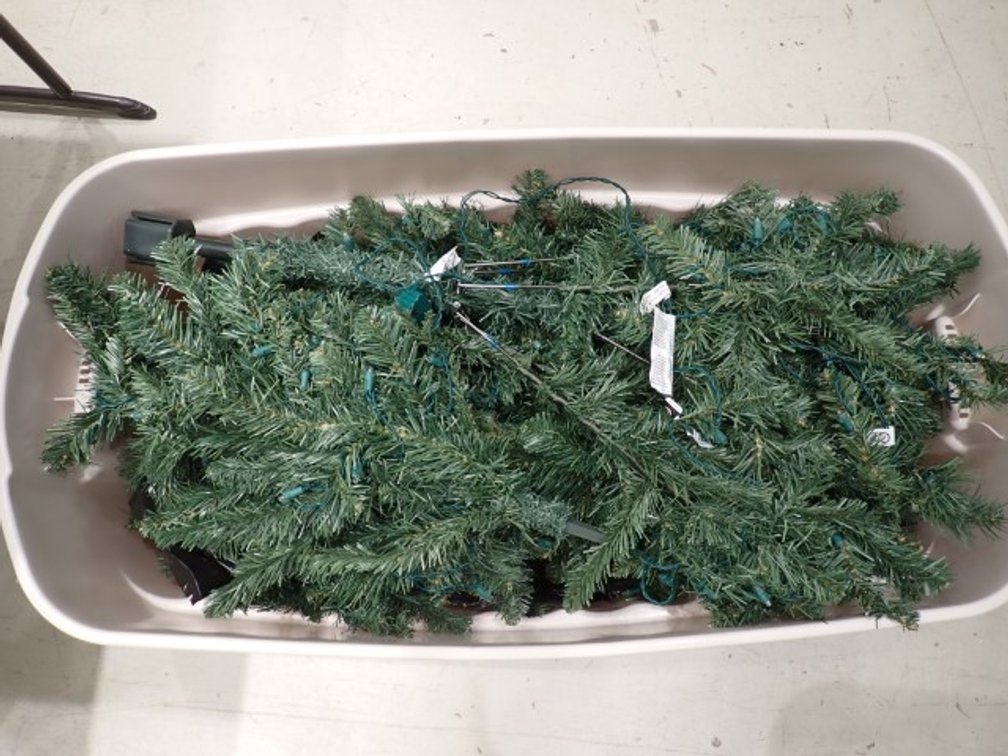 Pre-Lit Christmas Tree