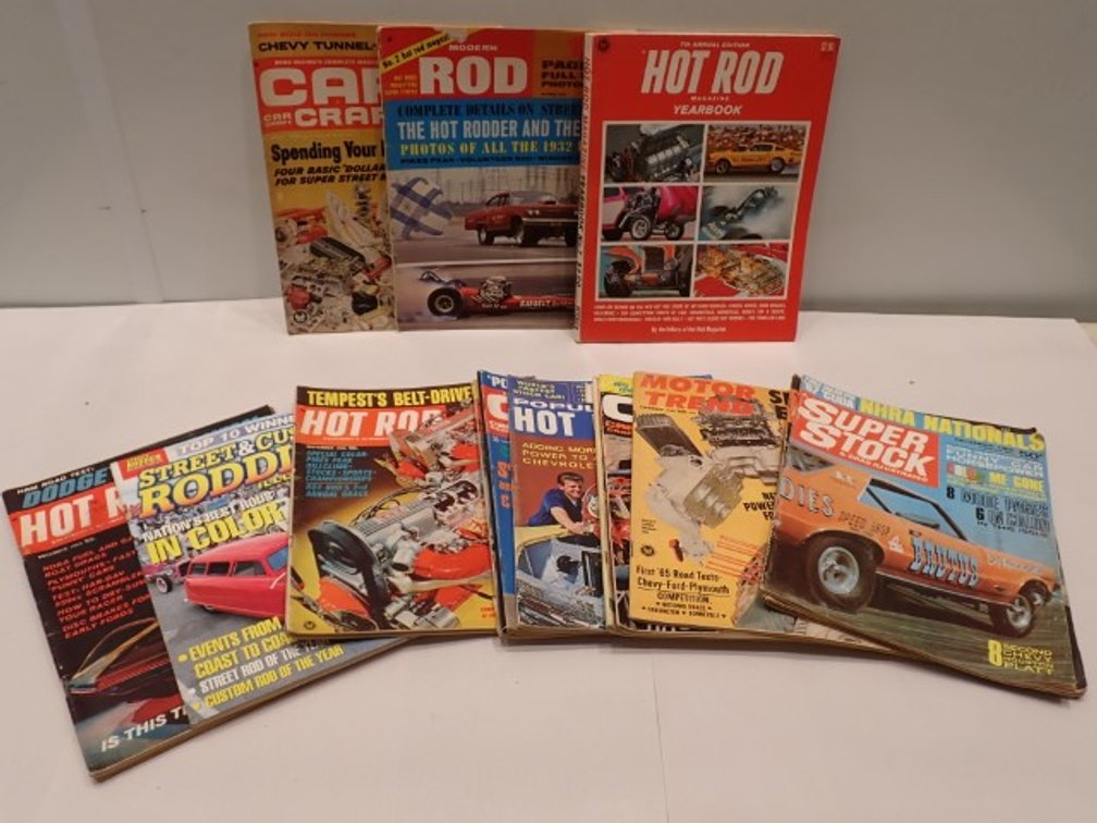 Automotive & Drag Racing Magazines