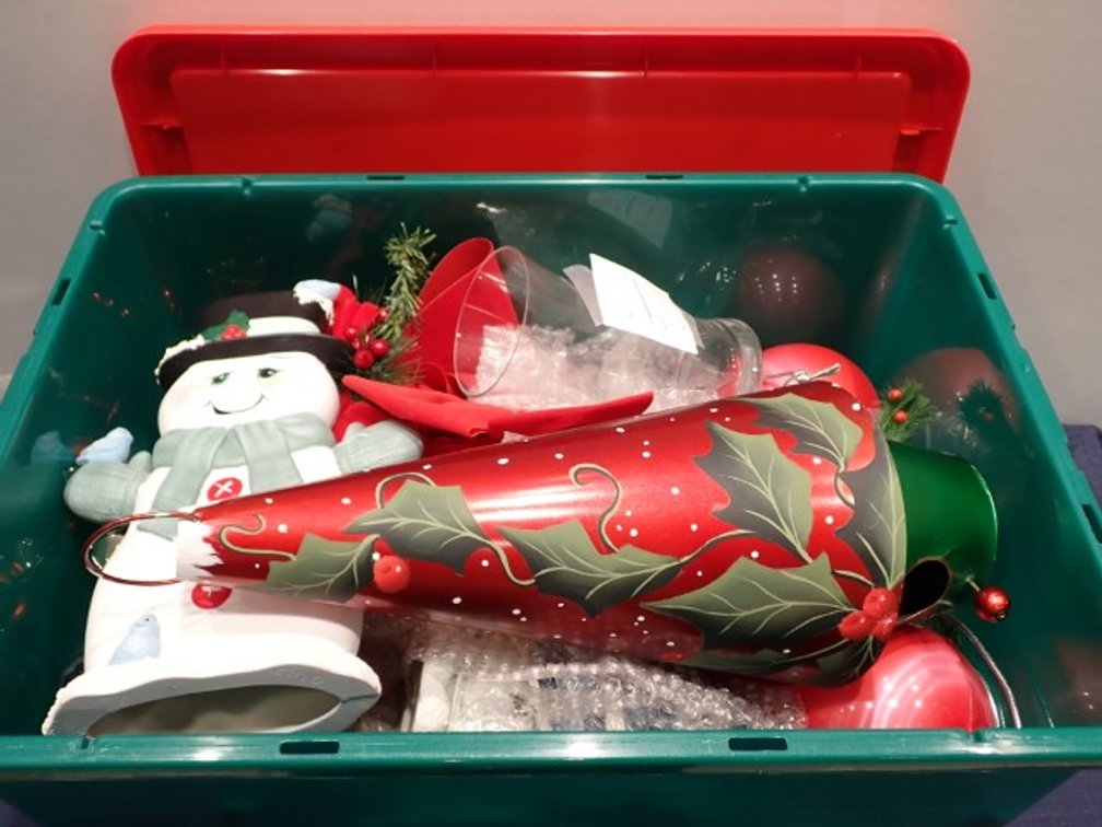 Christmas Theme Tin Birdhouse, Bell Wreath and more