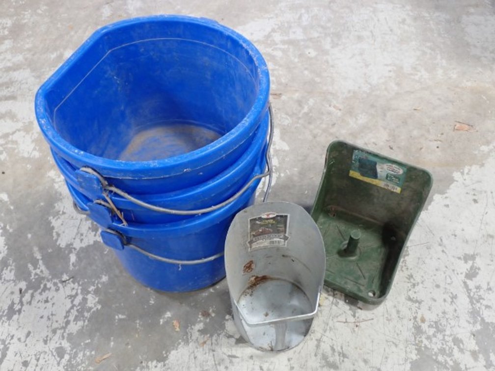 Buckets, Feed Scoop+