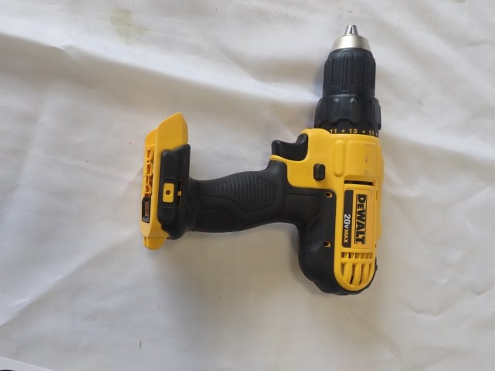 DeWalt 20V 1/2" Cordless Drill Driver
