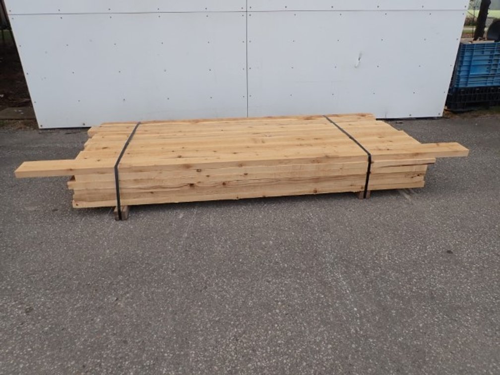 Fresh Milled Cedar 2" x 6"  Lift
