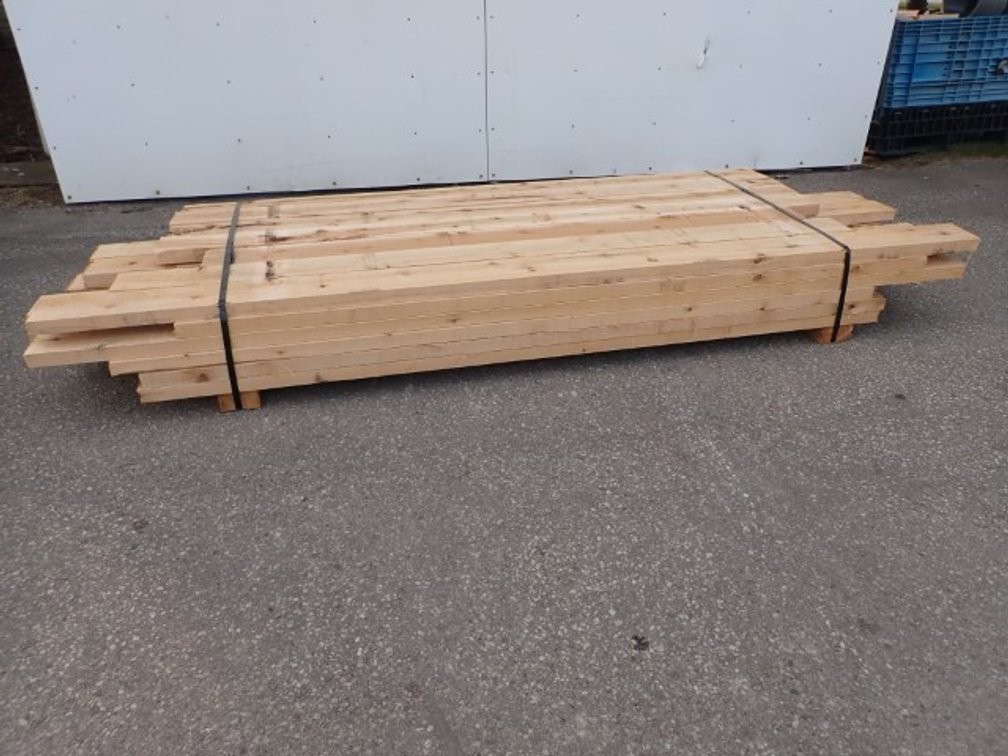 Fresh Milled Cedar 2" x 6"  Lift