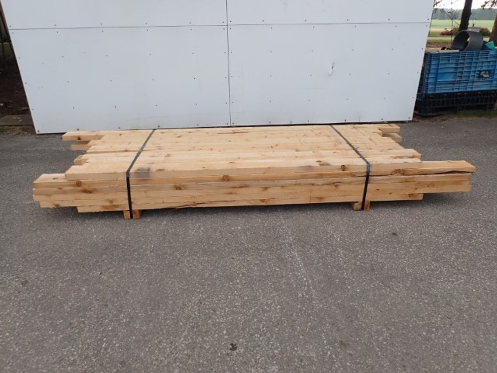 Fresh Milled Cedar 2" x 6"  Lift