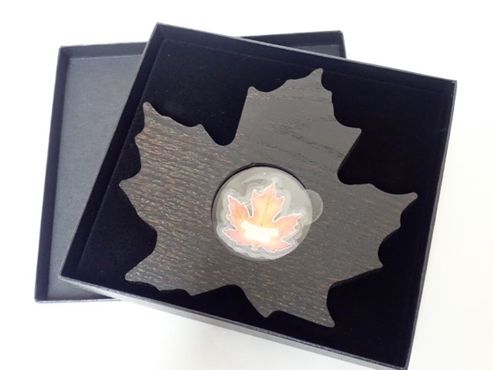 2016 $20 Fine Silver Coin - Canada's Colorful Maple Leaf
