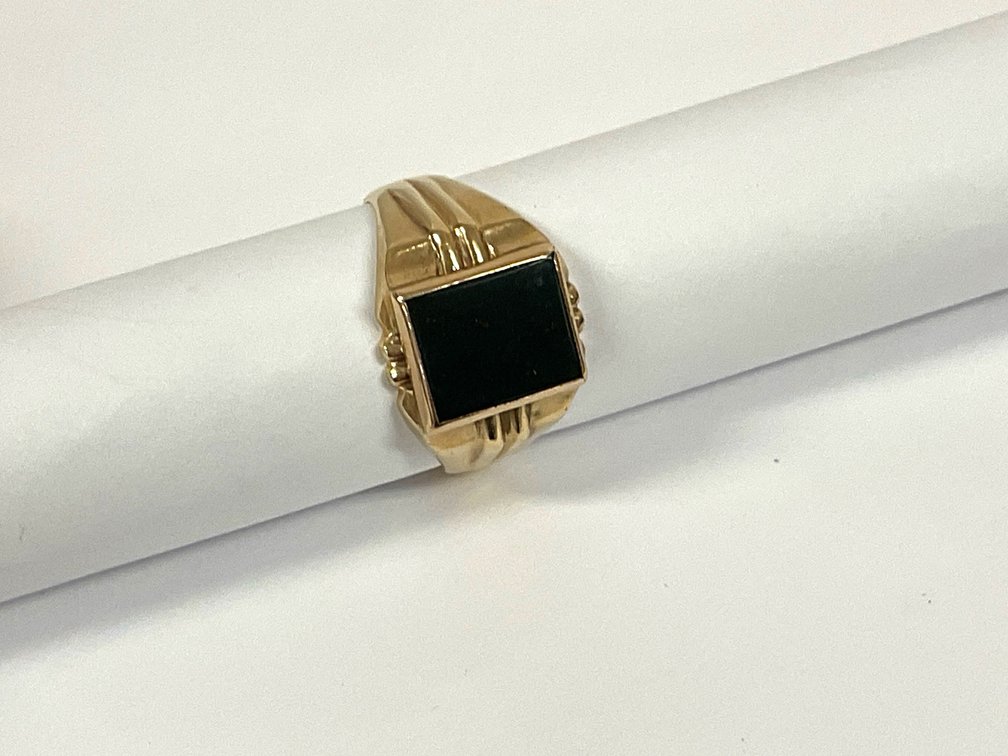 10K Gold & Onyx Ring