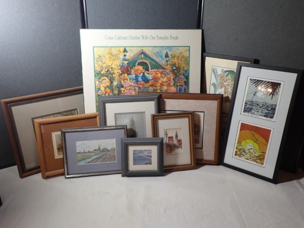 A Variety of Wall Prints