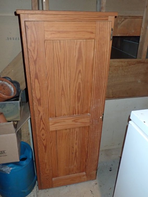 Wood Cabinet