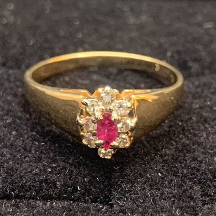 14K Gold Ruby & Diamond Ring