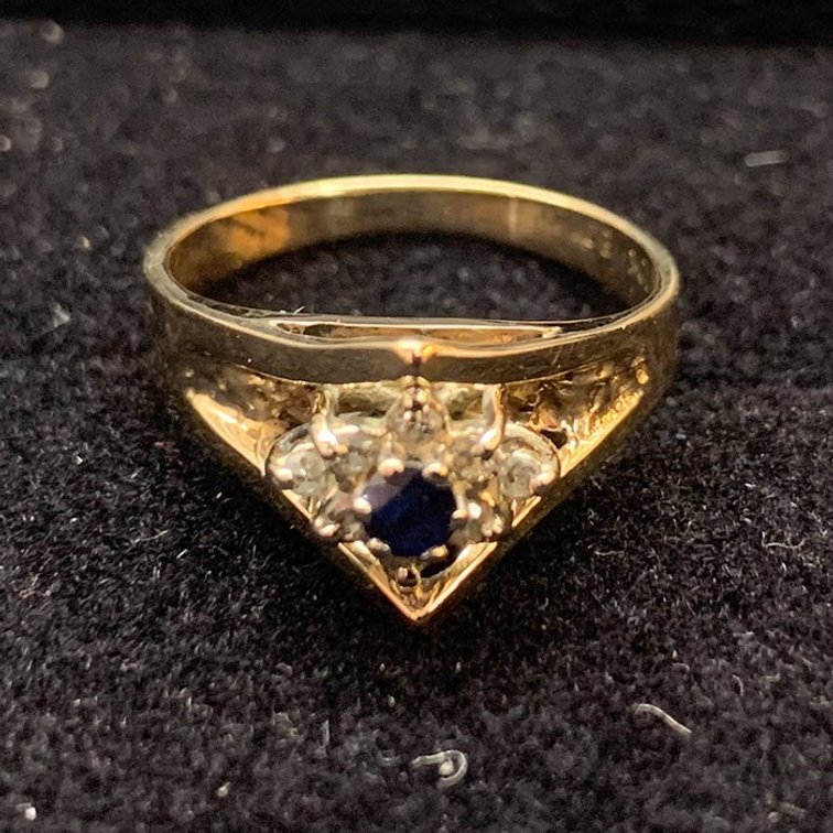 10K Gold Diamond & Onyx Ring