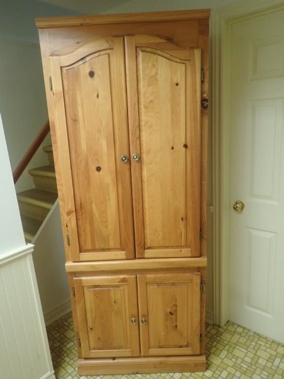 Armoire