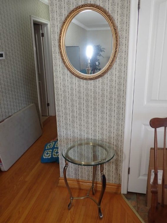 Mirror & Table