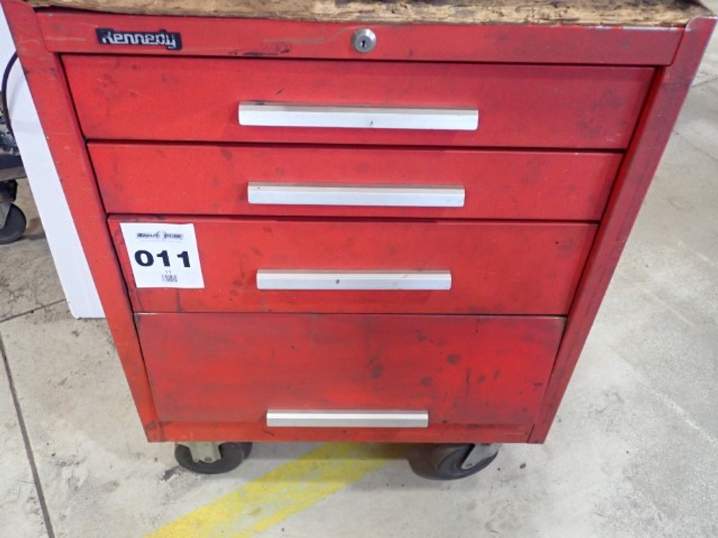 Kennedy Rolling Tool Cabinet