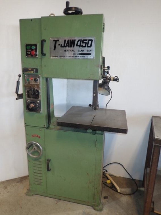T-Jaw 450 Vertical Band Saw