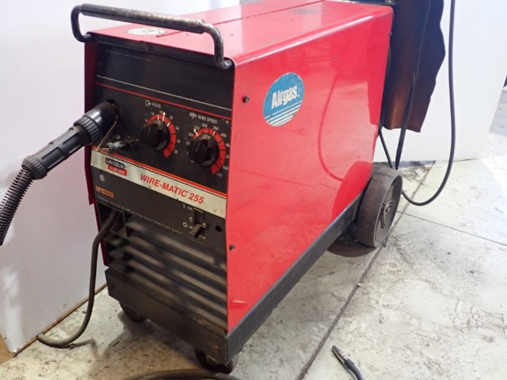 Lincoln Wire-Matic 255 Mig Welder