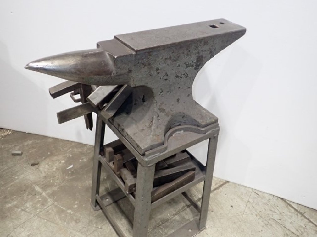 Anvil with Tooling
