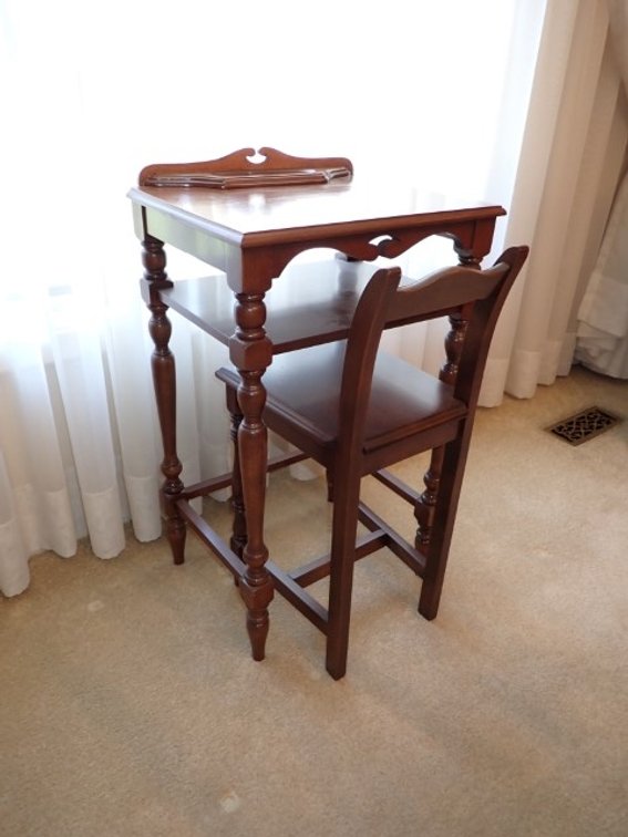 Telephone Table Set