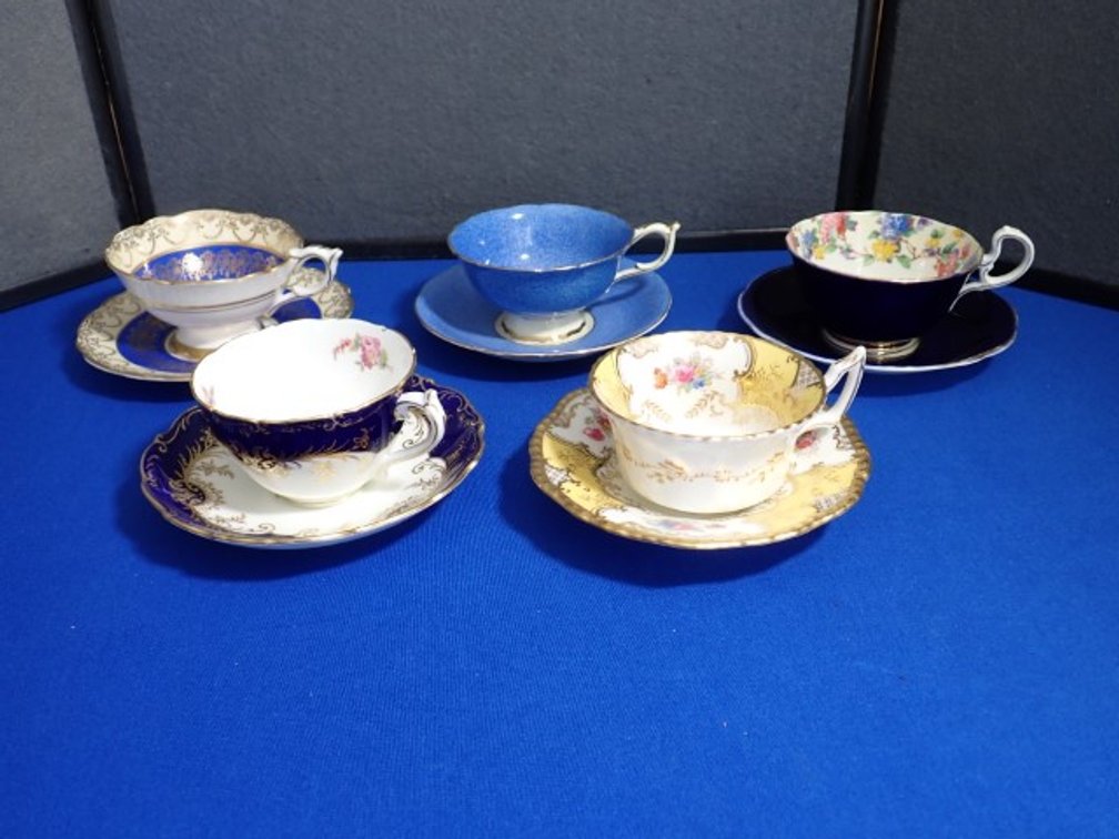 Cup & Saucer Sets #1