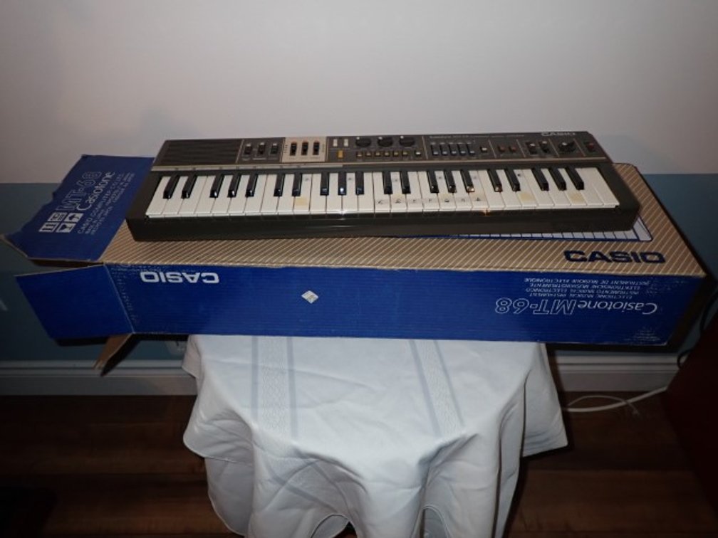 CasioTone KeyBoard