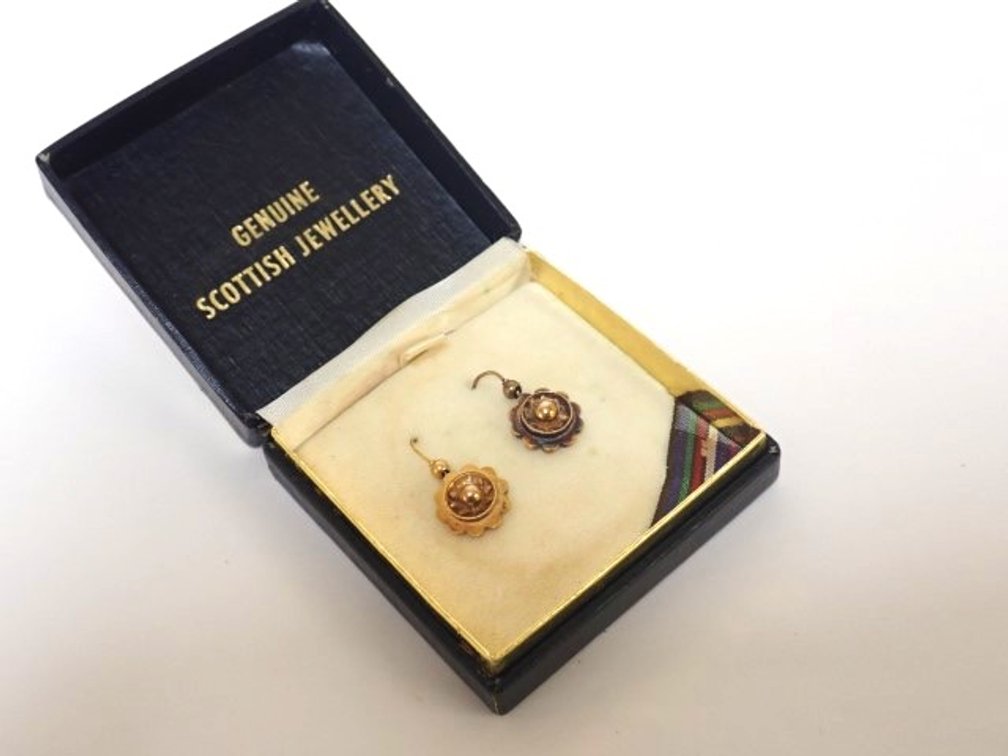 15K Gold Pierced Earrings