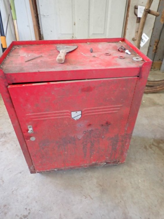 Beach Industries Ltd Rolling Tool Cabinet
