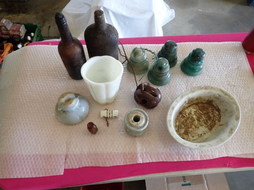 Porcelain and Glass Insulators 