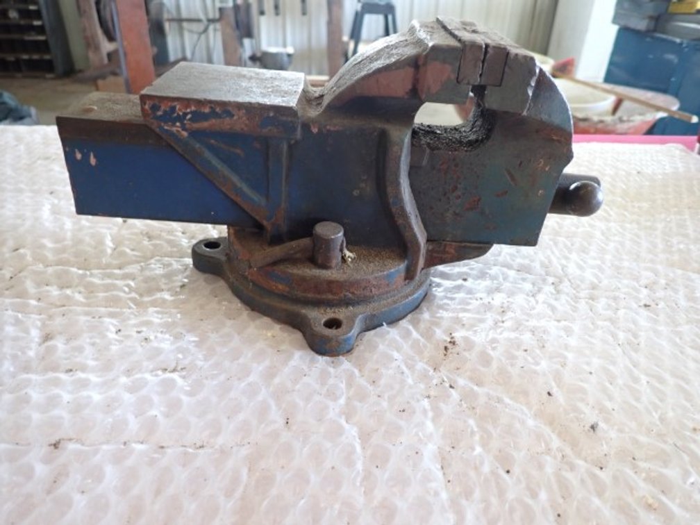 Bench Vise