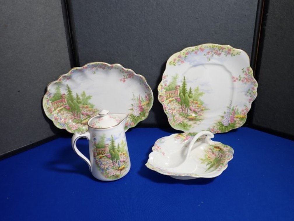 Royal Albert "Kentish Rockery"