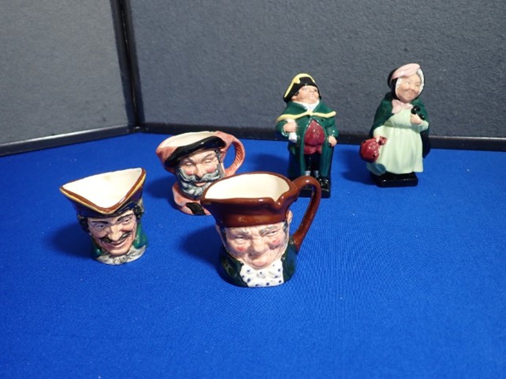 Royal Doulton Characters
