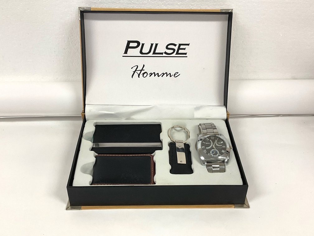 Element NY 2007 Quartz Watch Set