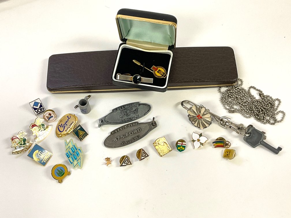 Tie Clips, Pins & Keychains