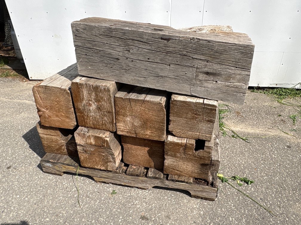 Vintage Barn beam timbers - shorts