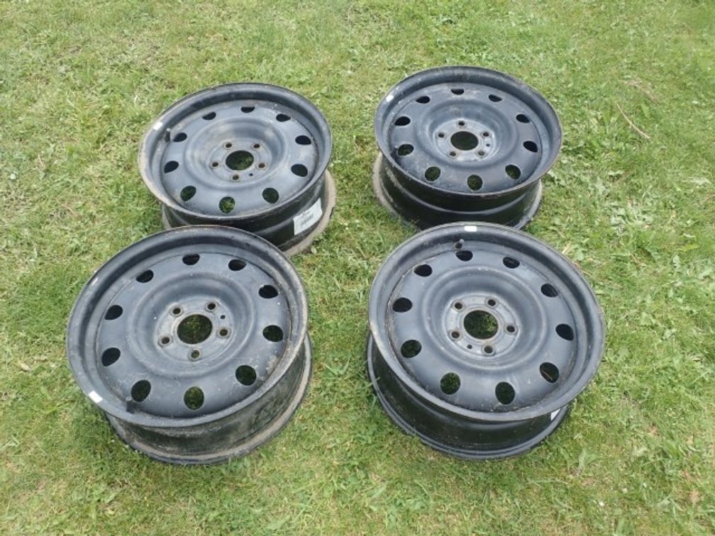 Mopar Steel Rims 16"