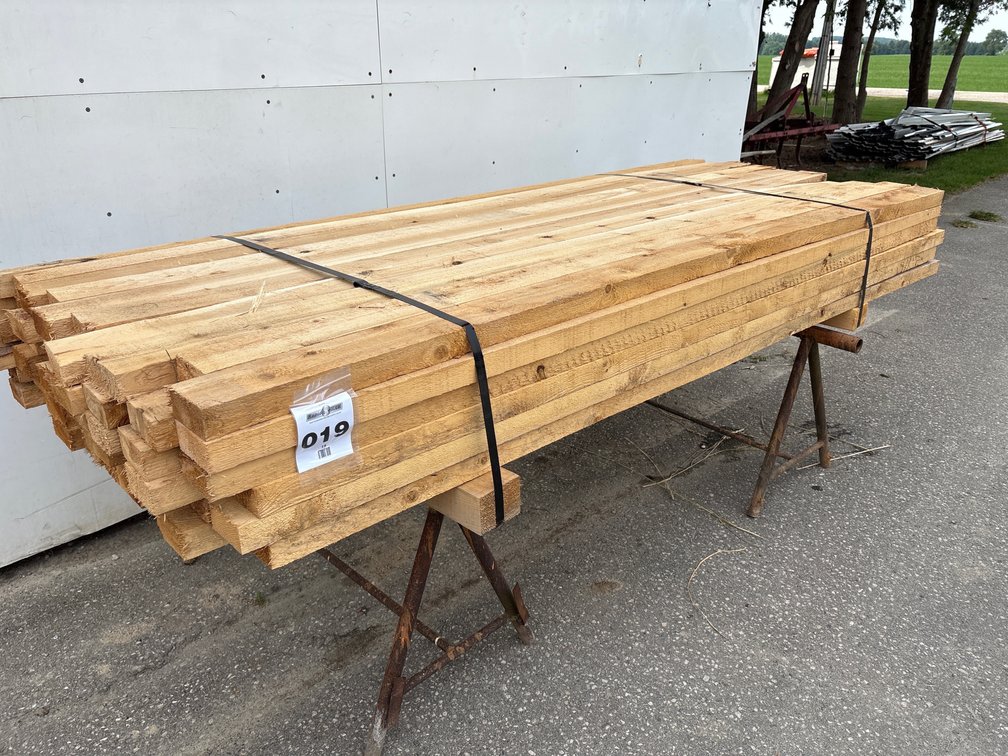 2 x 4 white cedar Mill lumber
